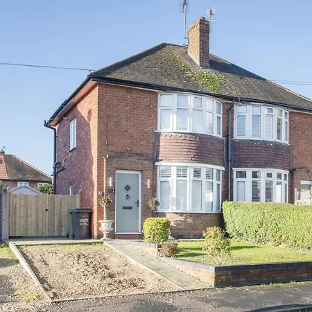 Lovely 2 Bedroom House With Parking Loughborough Exterior photo